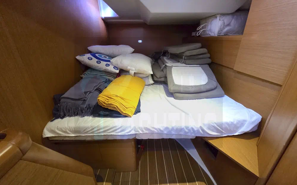 slider 21 Jeanneau Sun Odyssey 45 DS