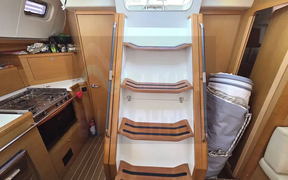 slider 24 Jeanneau Sun Odyssey 45 DS