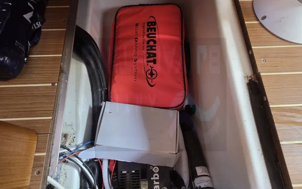 slider 32 Jeanneau Sun Odyssey 45 DS