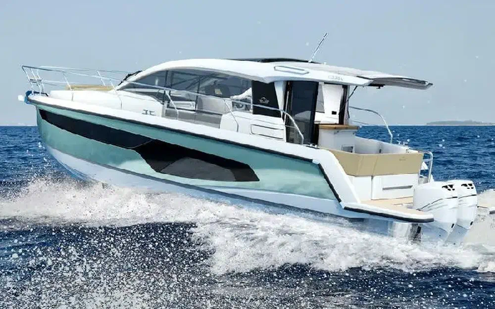 slider 0 Sealine C335