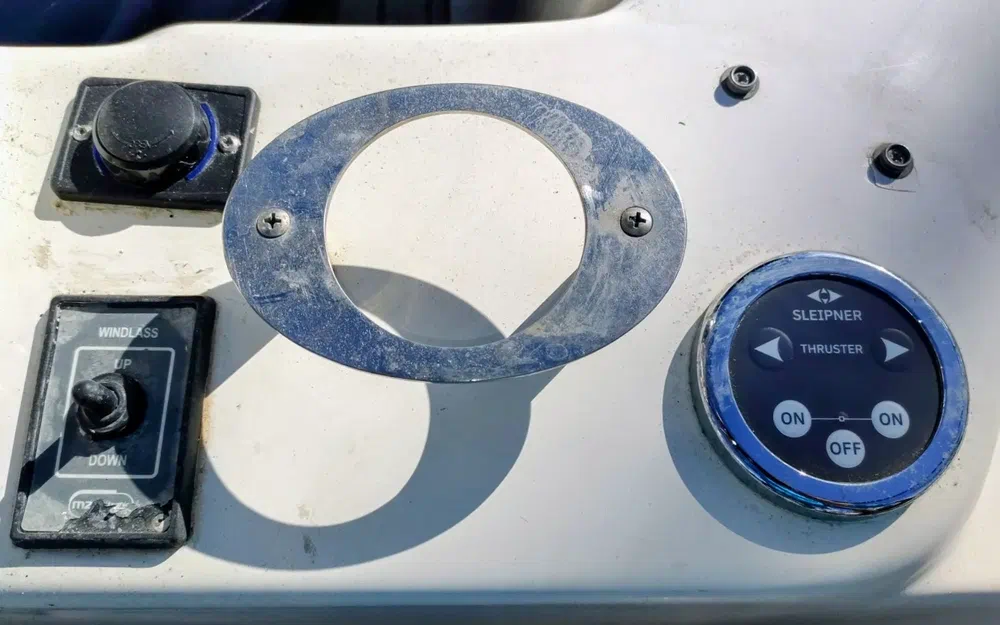 slider 10 Bavaria 42 cruiser