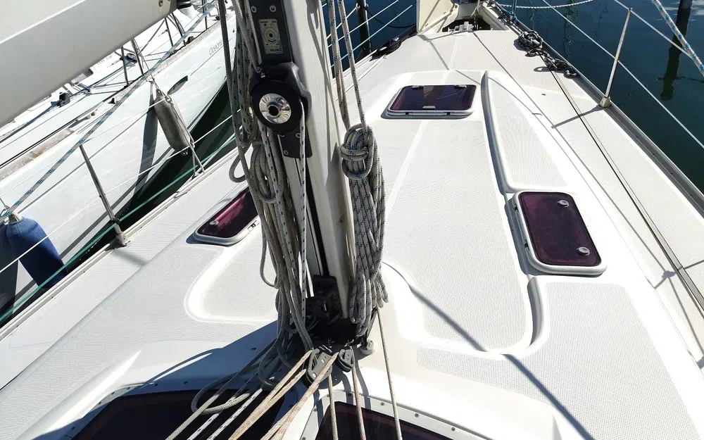 slider 17 Bavaria 42 cruiser