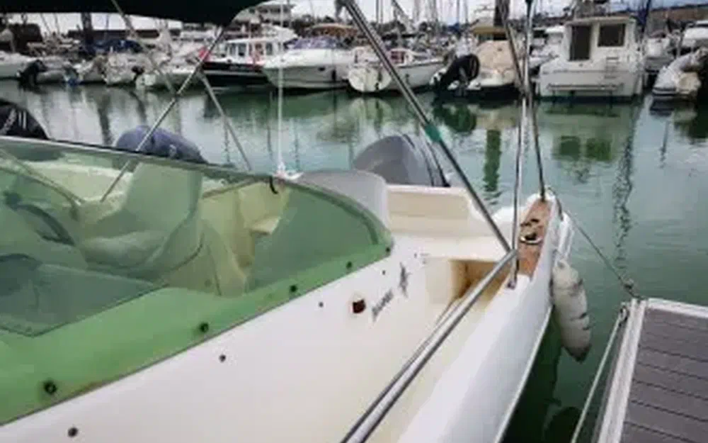 slider 14 Jeanneau Cap Camarat 755 WA