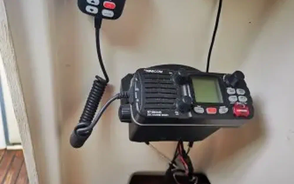 slider 16 Jeanneau Cap Camarat 755 WA