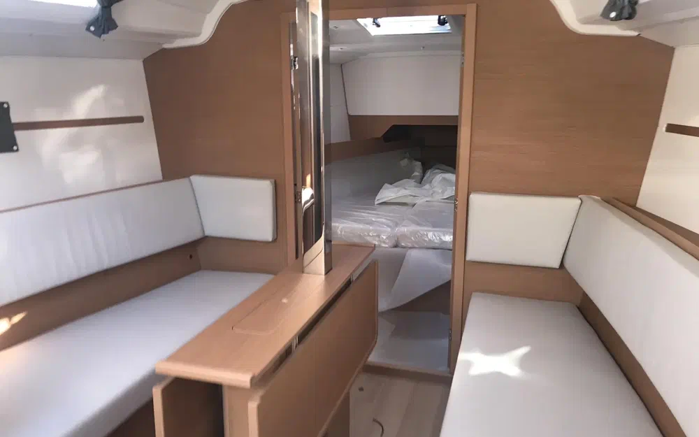 slider 3 Jeanneau Sun Odyssey 349