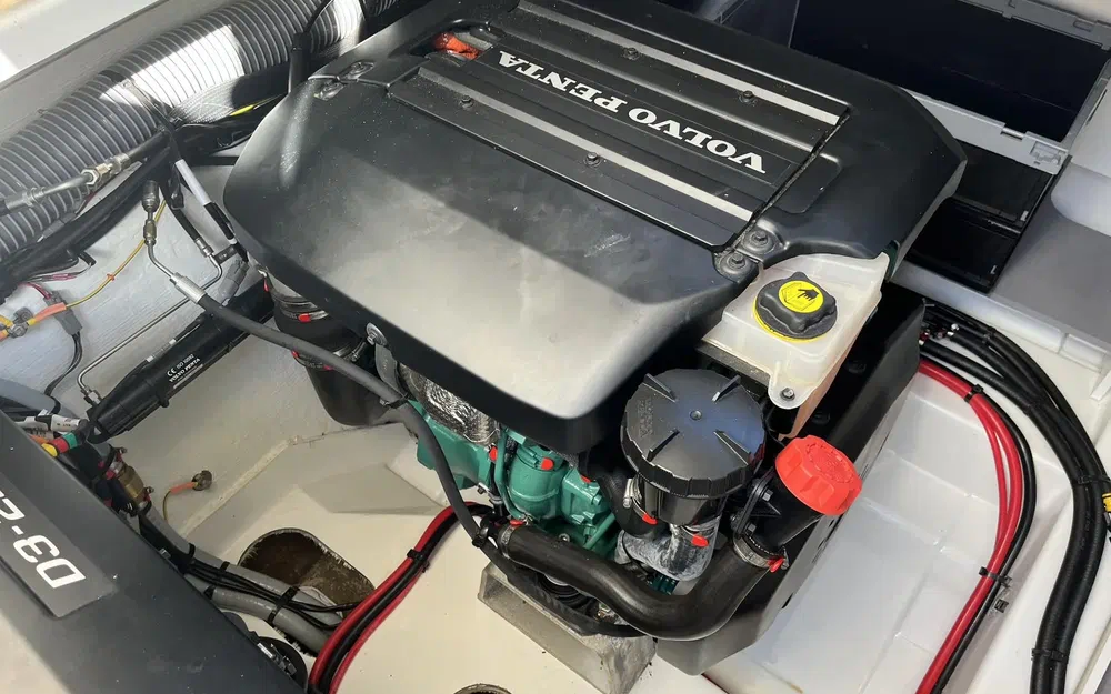 slider 13 Jeanneau NC 37