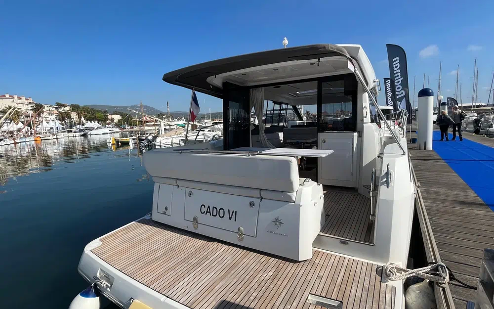 slider 3 Jeanneau NC 37