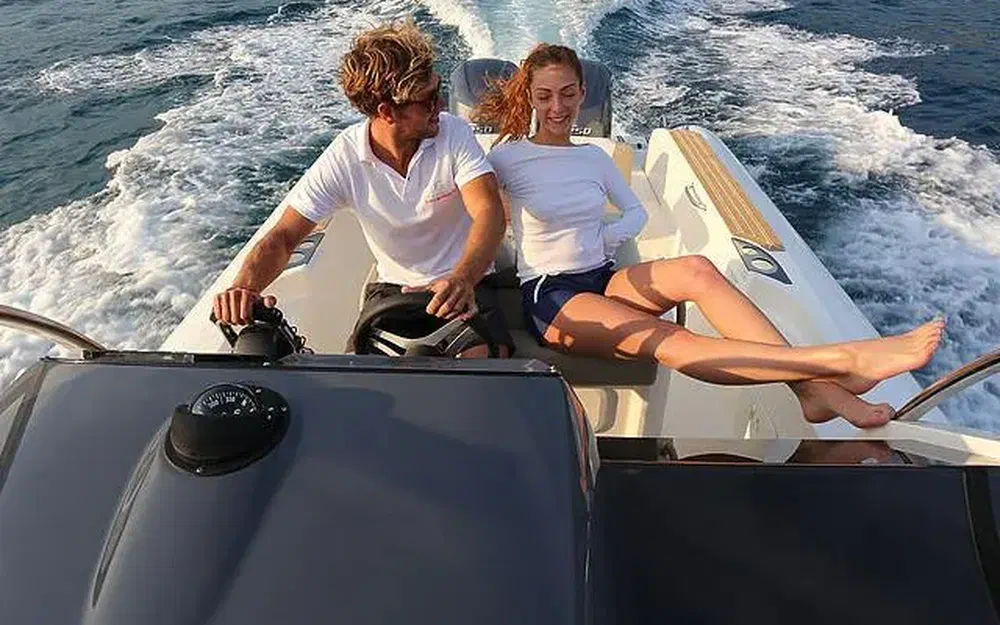 slider 20 Capelli Tempest 900 WA