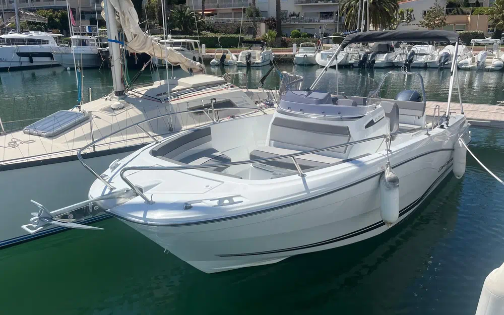 slider 0 Jeanneau Cap Camarat 6.5 CC Serie 3