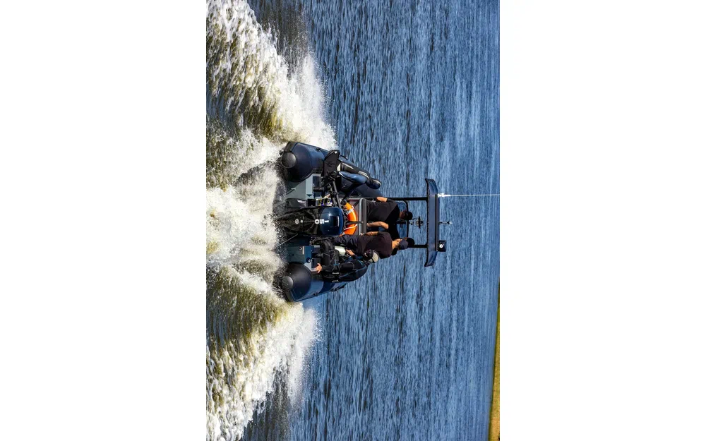 slider 12 Galaxy Pilot P6