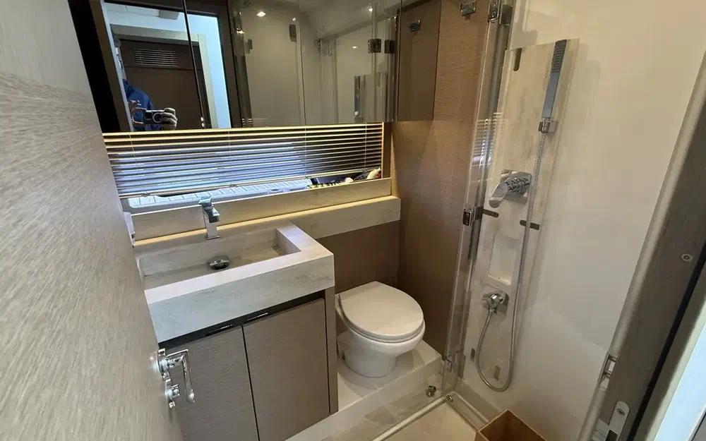 slider 29 Prestige Yachts 520 Fly