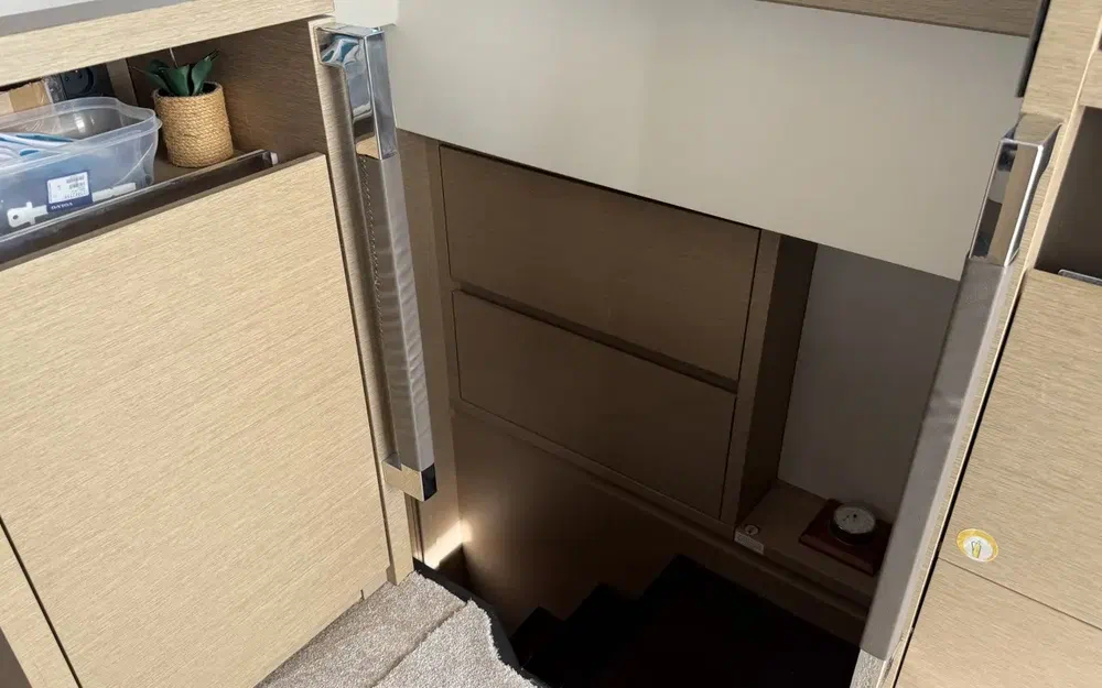 slider 31 Prestige Yachts 520 Fly