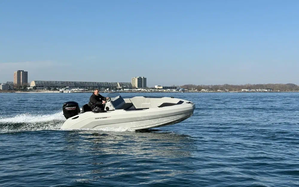 slider 0 Seastorm 17