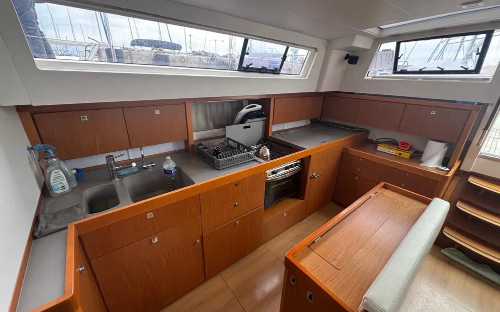 slider 26 Beneteau Sense 50