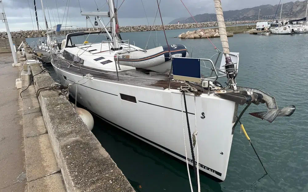 slider 6 Beneteau Sense 50