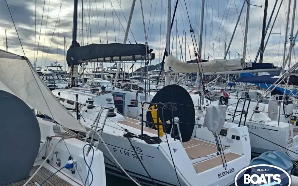 slider 0 Beneteau Gran Turismo 35