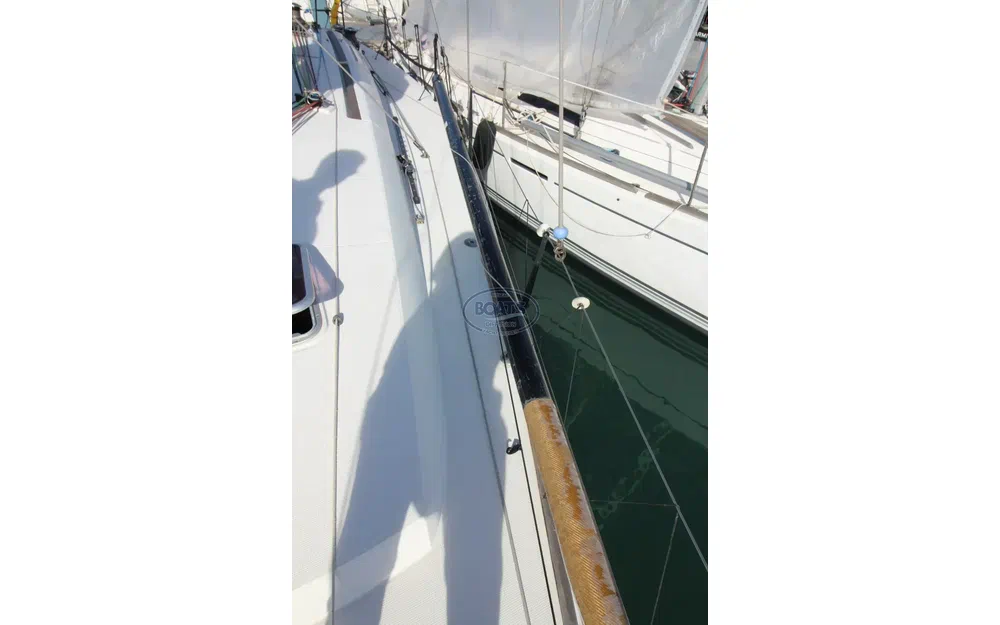 slider 10 Beneteau First 35