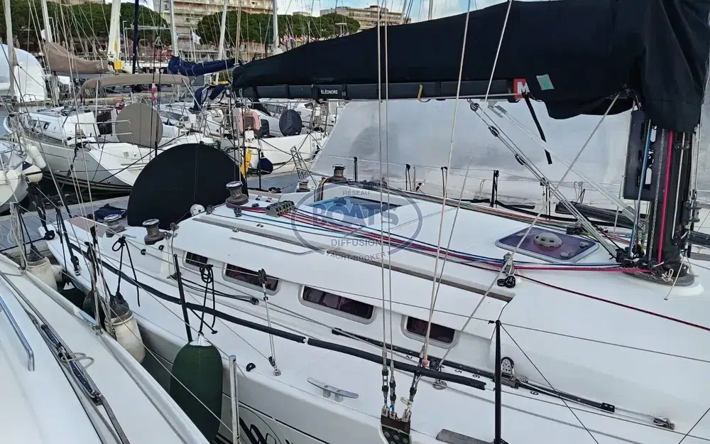 slider 5 Beneteau First 35