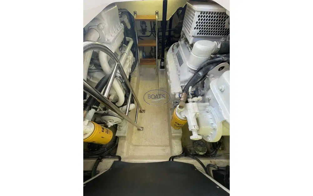 slider 8 Riviera 4000