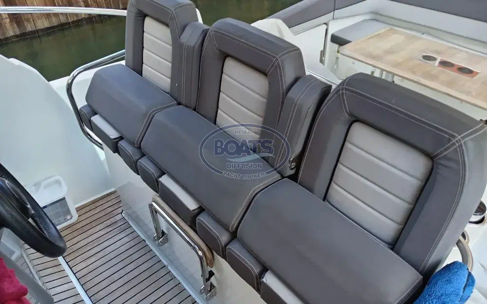 slider 2 Jeanneau Cap Camarat 10.5 WA