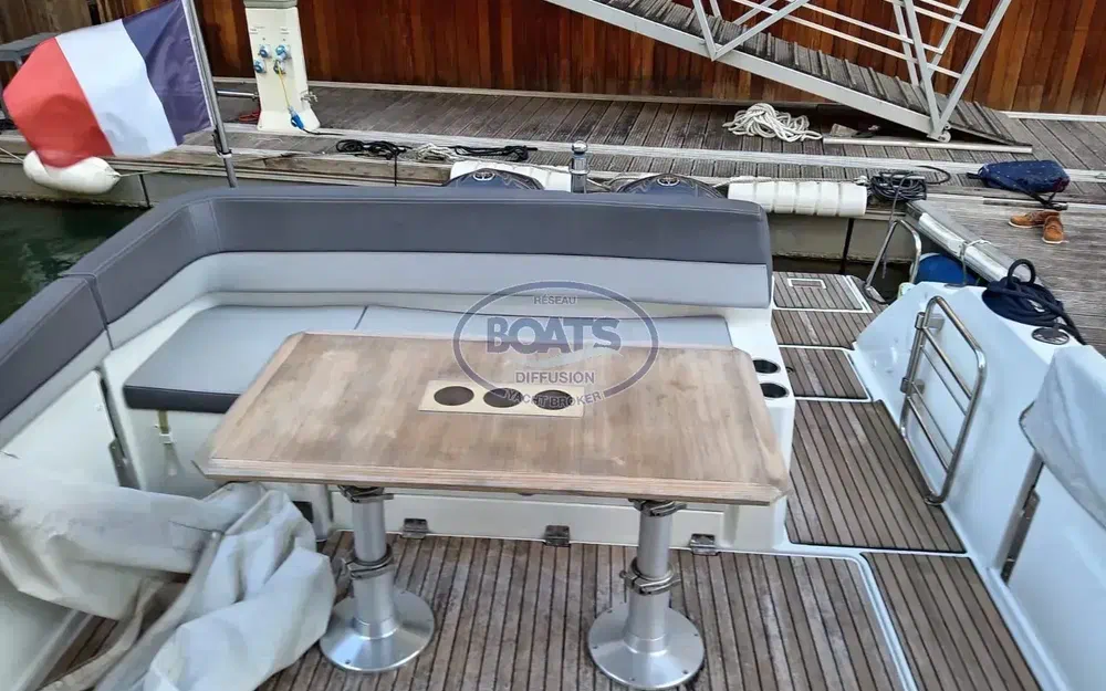 slider 6 Jeanneau Cap Camarat 10.5 WA