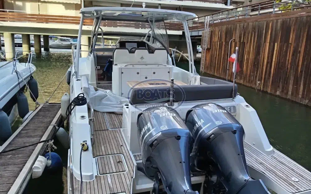 slider 7 Jeanneau Cap Camarat 10.5 WA