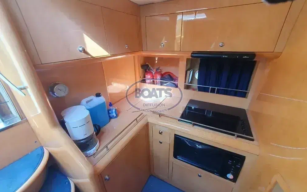 slider 5 Colombo Cambridge 42