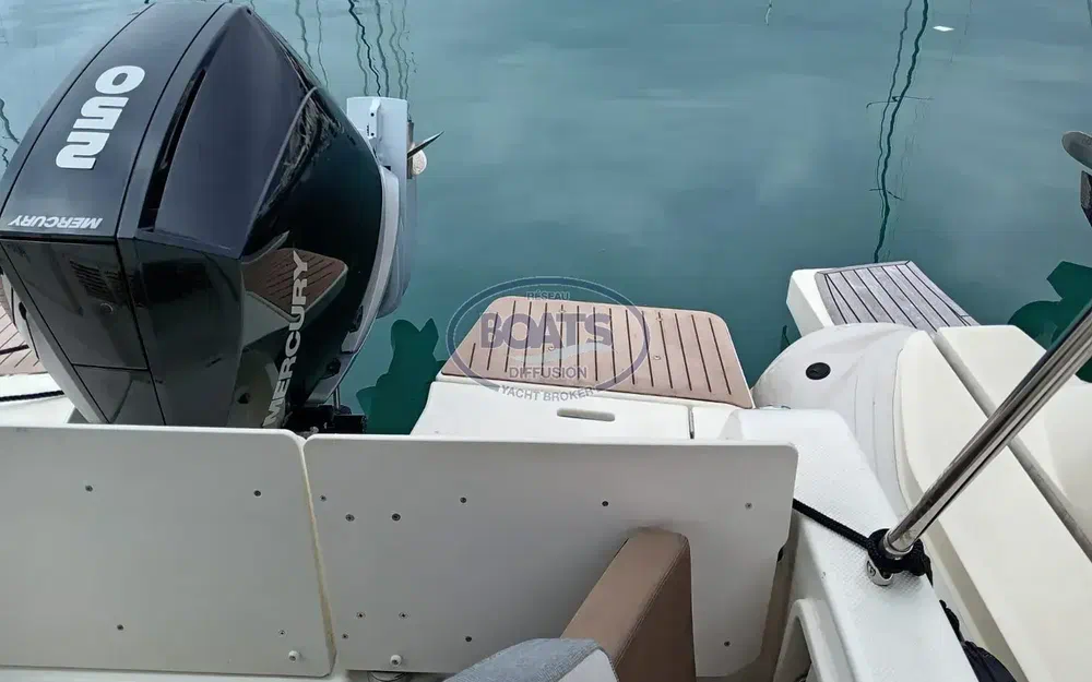 slider 5 Quicksilver 755 Pilothouse