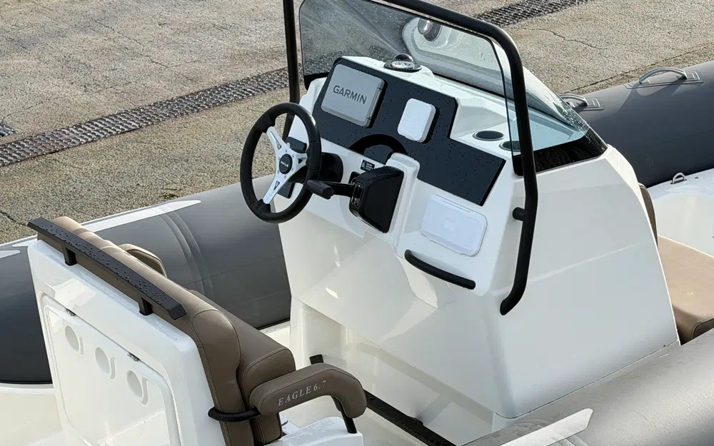 slider 3 Brig Eagle 6.7