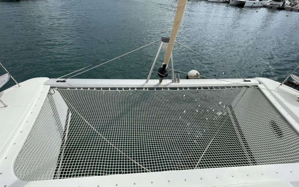 slider 18 Fountaine Pajot Saona 47