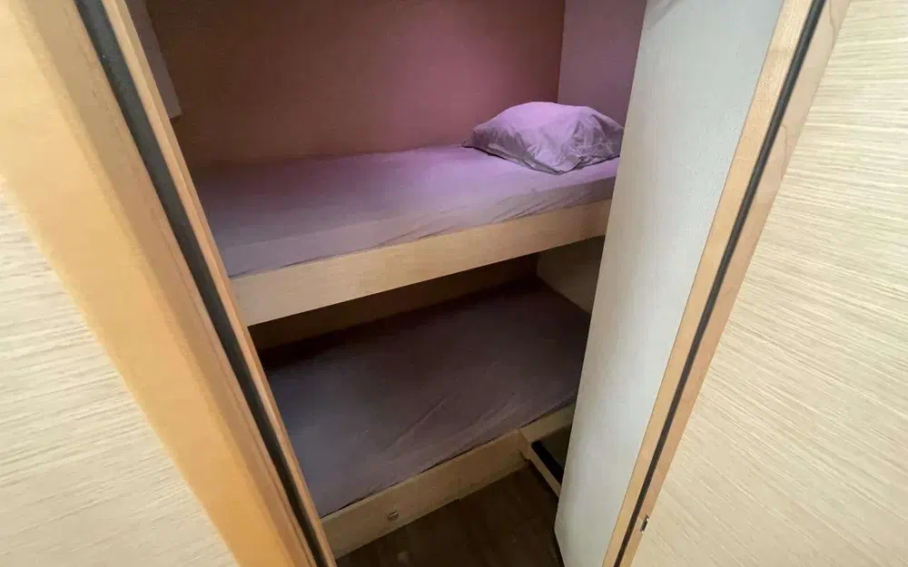 slider 35 Fountaine Pajot Saona 47