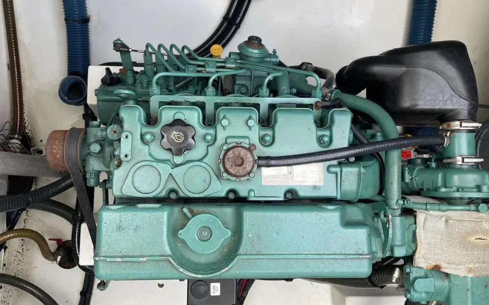 slider 44 Fountaine Pajot Saona 47