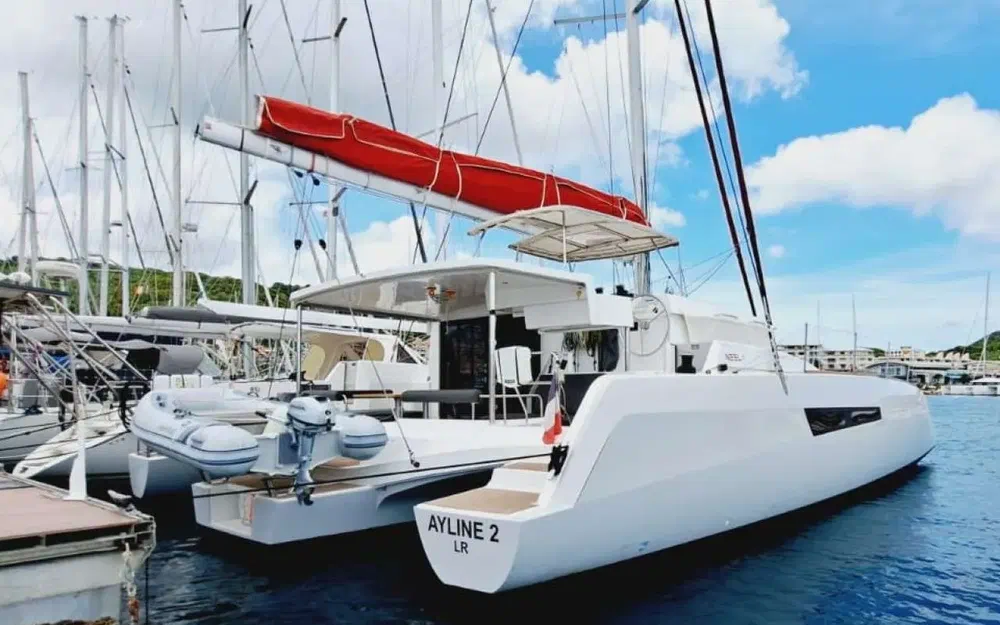 slider 0 Neel Trimarans Neel 47