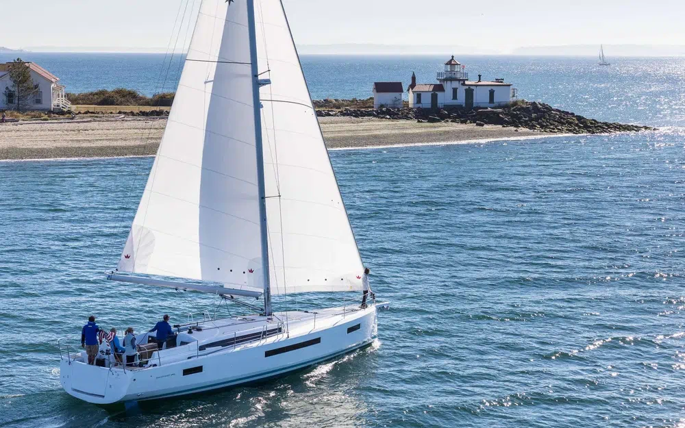 slider 3 Jeanneau Sun Odyssey 490