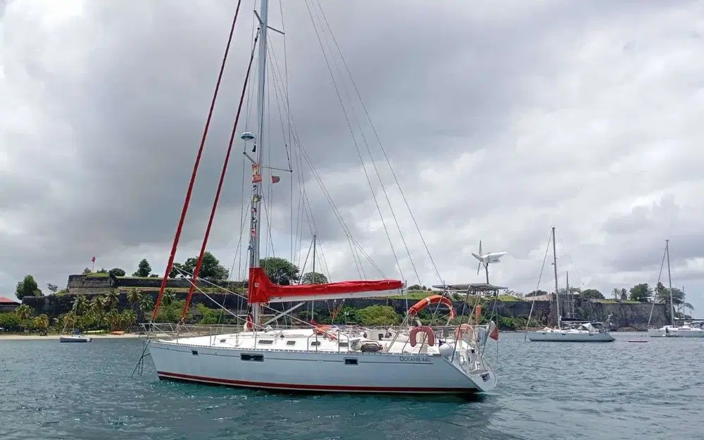 slider 0 Beneteau Oceanis 440