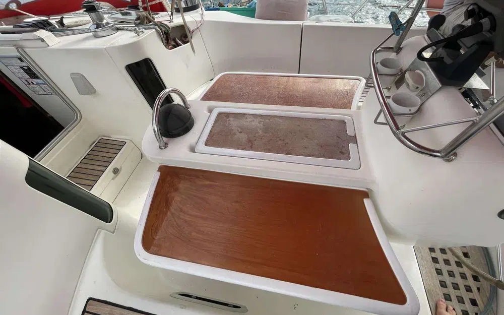 slider 3 Beneteau Oceanis 440