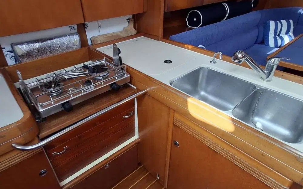 slider 15 Dufour 40 PERFORMANCE