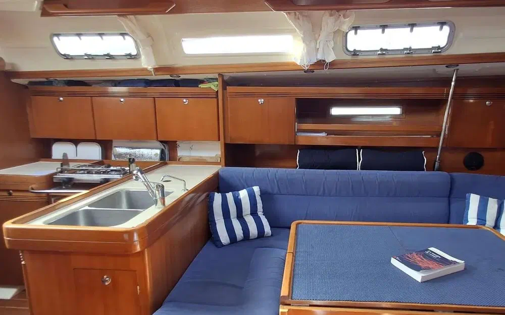 slider 17 Dufour 40 PERFORMANCE