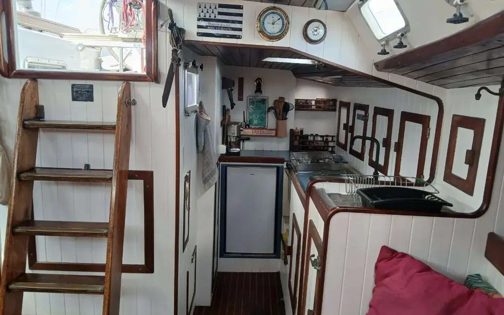 slider 18 Chantier Naval Biot Trireme 43