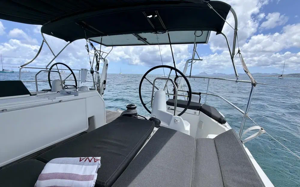 slider 13 Jeanneau Sun Odyssey 440