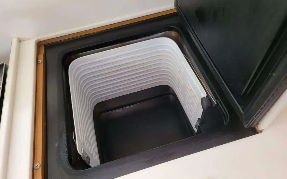 slider 16 Jeanneau Sun Odyssey 440