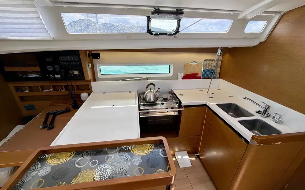 slider 20 Jeanneau Sun Odyssey 440