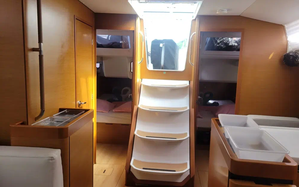 slider 26 Jeanneau Sun Odyssey 440