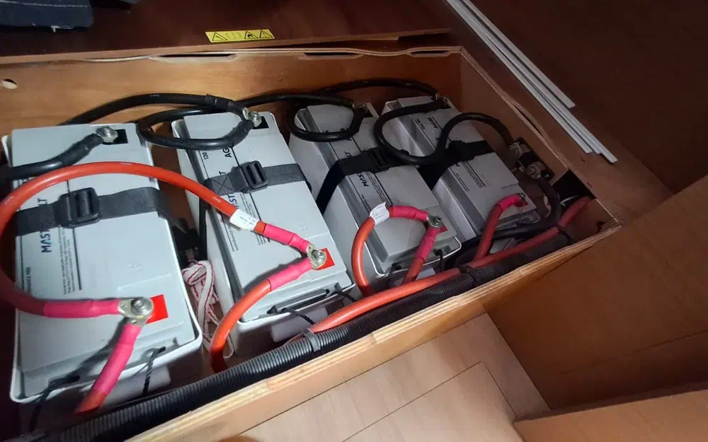 slider 30 Jeanneau Sun Odyssey 440
