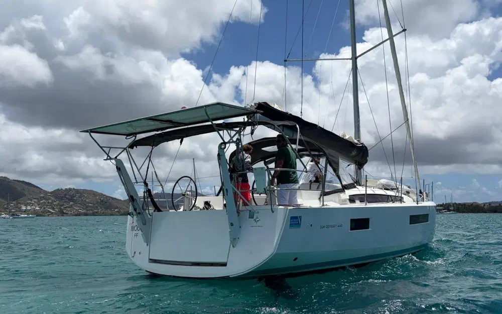 slider 2 Jeanneau Sun Odyssey 440