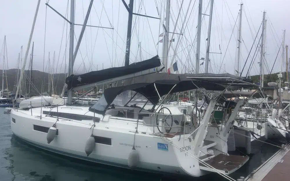 slider 3 Jeanneau Sun Odyssey 440