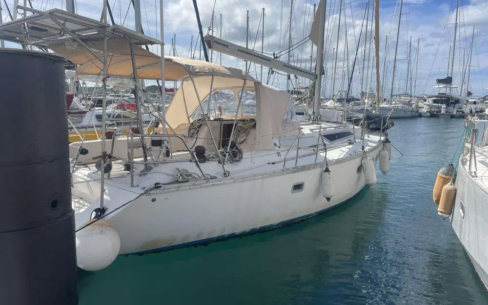 slider 1 Jeanneau Voyage 12.50