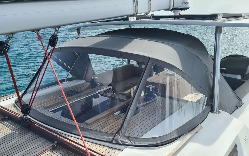 slider 16 Dufour 520 Grand Large