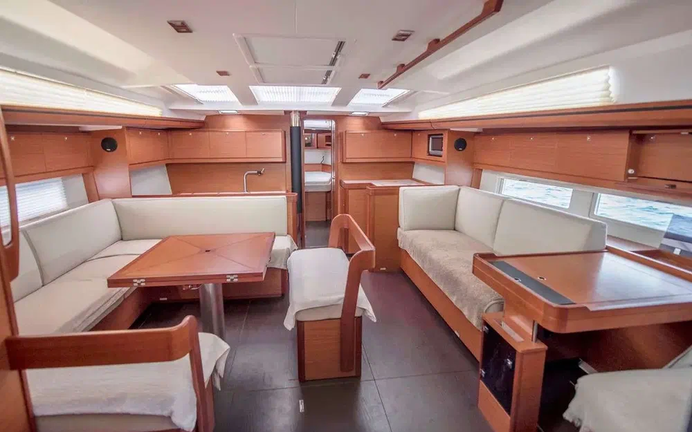 slider 22 Dufour 520 Grand Large