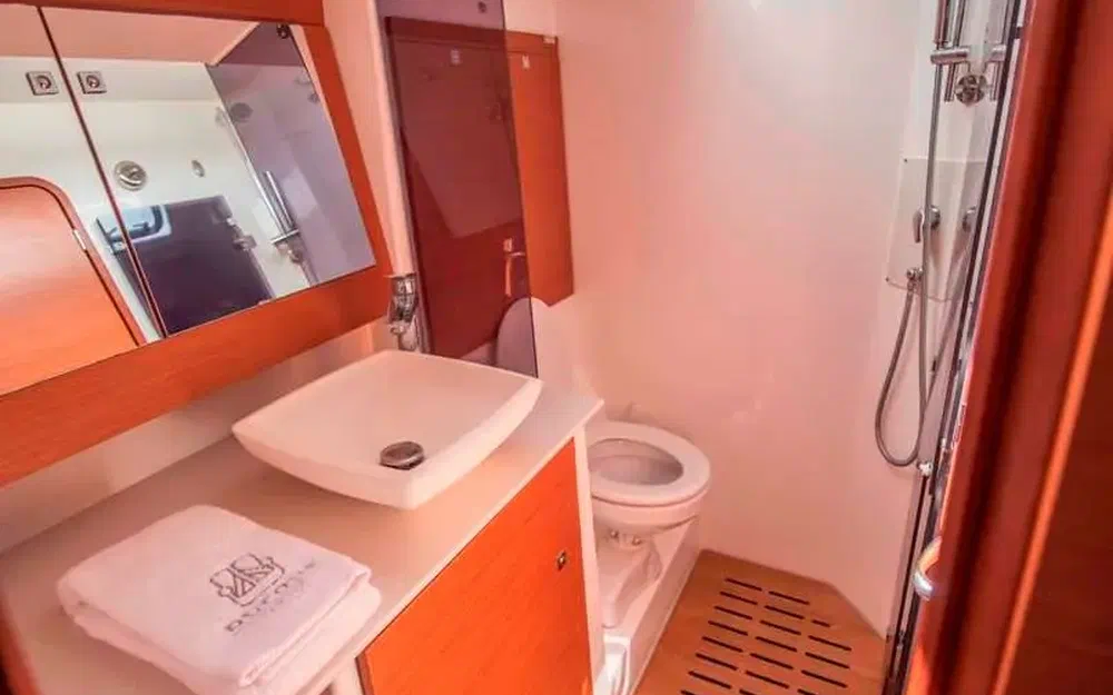 slider 31 Dufour 520 Grand Large